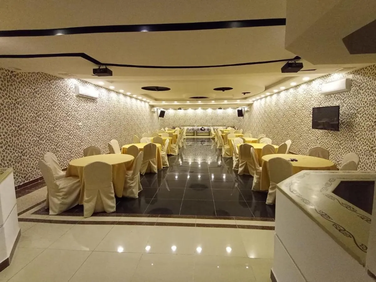 شقة فندقية جدة Celine Al Motamaiza Furnished Apartment