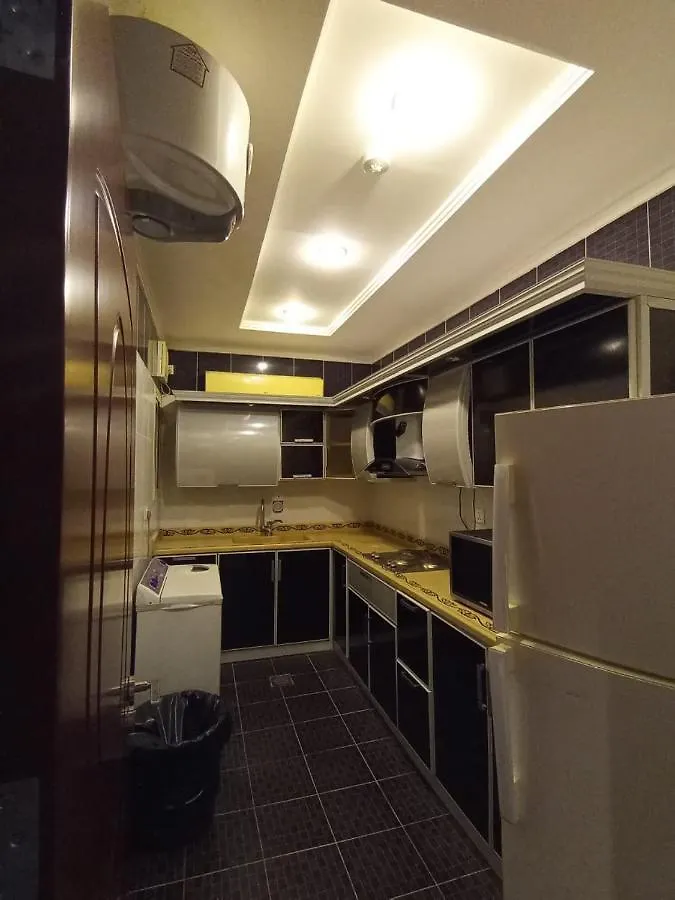 جدة Celine Al Motamaiza Furnished Apartment