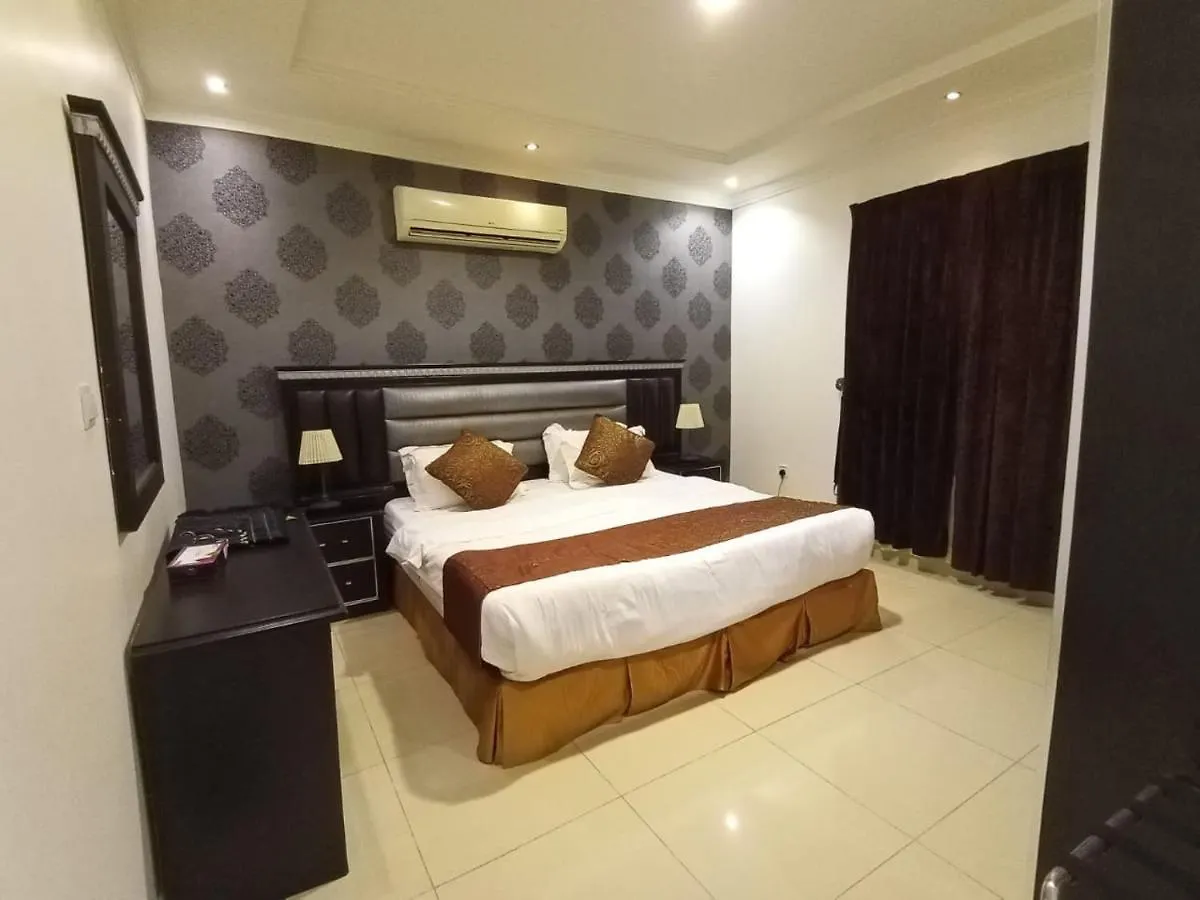 جدة Celine Al Motamaiza Furnished Apartment شقة فندقية
